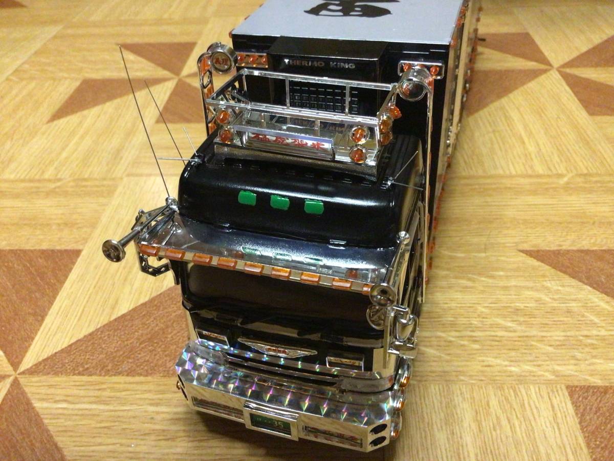 椎名急送 アオシマ 1⁄32 猛虎襲来 - Yahoo!オークション 大型デコトラ