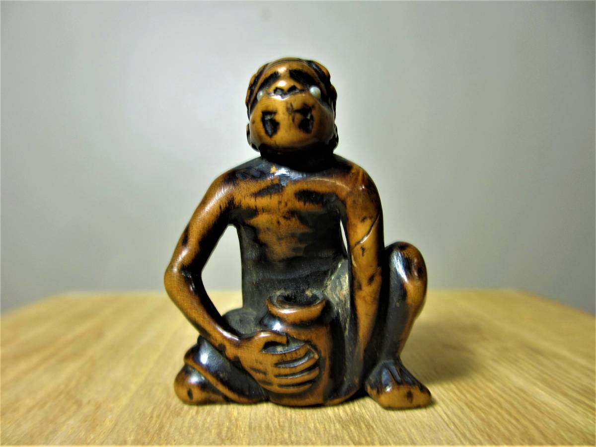根付 柘植 黄楊 彩色 黄楊（柘植） 高4.2cm・形彫 黄楊木「能楽人形