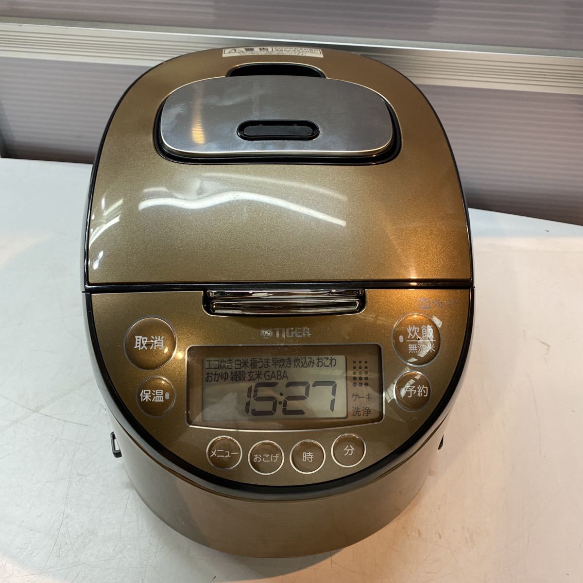 ☆ 【通電確認済】2020年製 TIGER IH炊飯ジャー JKT-M100 ☆ 【公式通販】