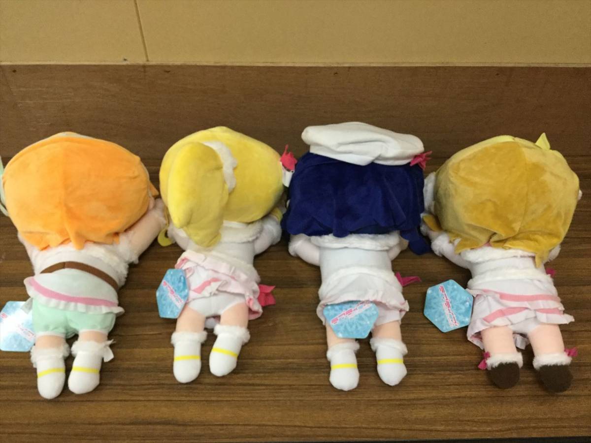 32)) ラブライブ メガジャンボ 寝そべりぬいぐるみ Snow halation 8体