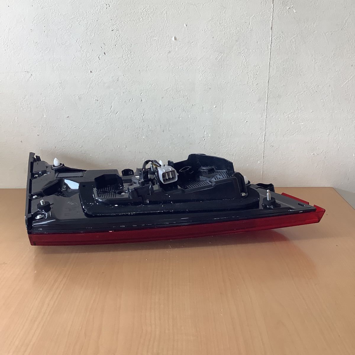 607 TOYOTA アルファード　アルファード　右　AGH30 AGH35 KOITO 58-79 アルファード トヨタ | Ｚ エグゼクティブラウンジの中古車 トヨタモビリティ滋賀