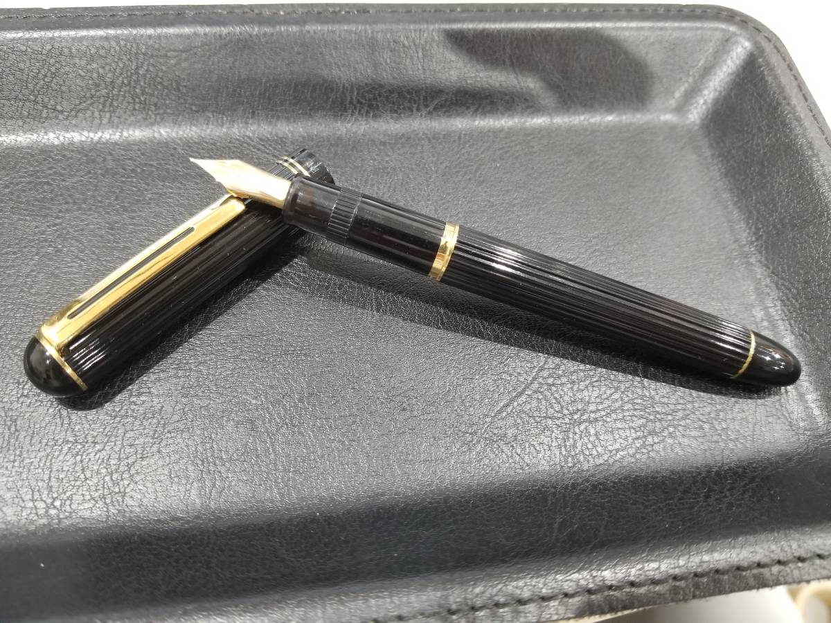 文房具・事務用品 希少品 パイロット 万年筆 14K 585刻印 1976年製