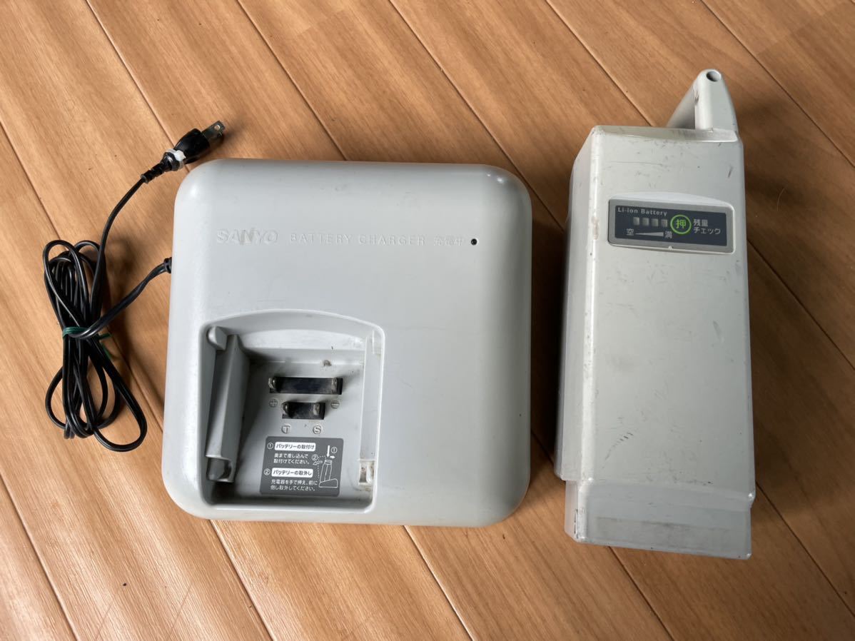 SANYO サンヨー CY-PAA6 電動 自転車 電動ハイブリッド自転車用充電器