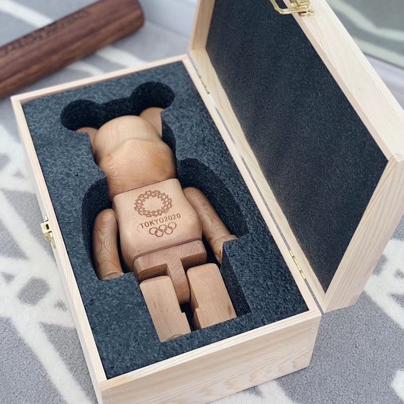 bearbrick 400% 東京オリンピック限定 海外から発送します