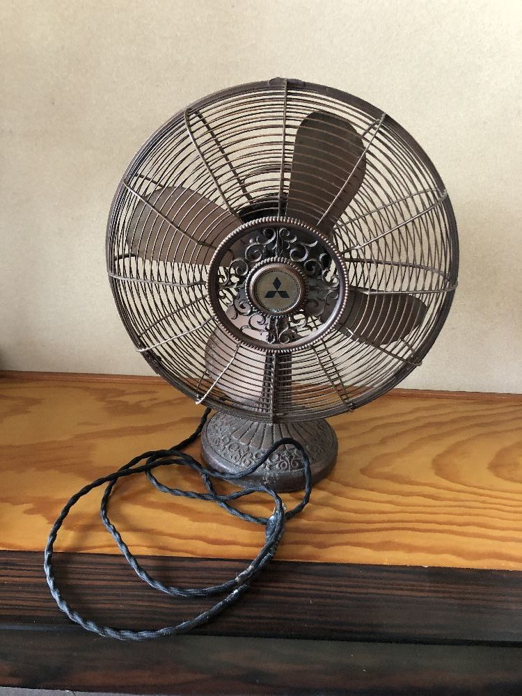 値下げしました‼️三菱レトロ　扇風機　４枚羽 値下げしました‼️三菱レトロ 扇風機 4枚羽 三菱 レトロ扇風機 4枚