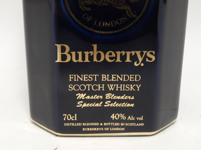 ★★Burberry.s バーバリー 25年 スコッチウイスキー 青陶器 700ml★AKA60035 バーバリー 25年 - 12年スコッチウイスキー Burberry.s(バーバリー) ス