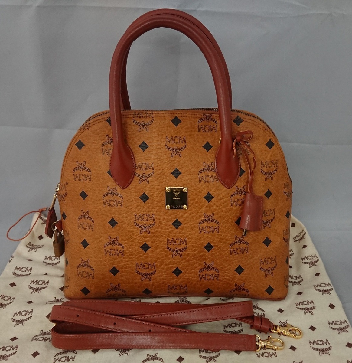 MCM エムシーエム 2way ハンドバッグ レザー ミニバッグ レザー 革