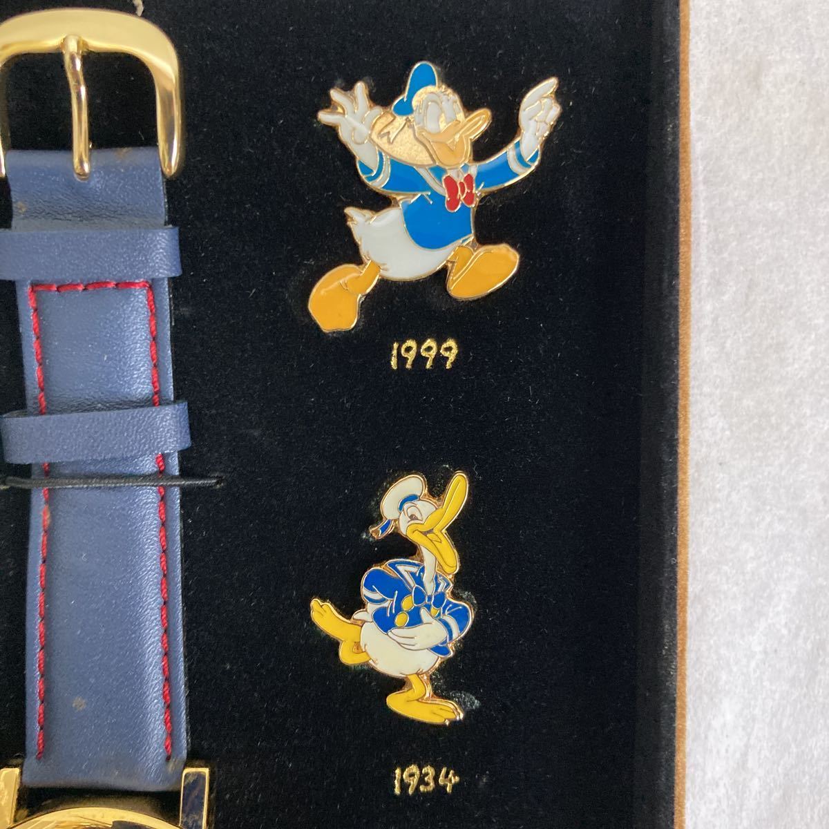 ディズニー ドナルドダック 67th バースディウォッチ 腕時計 