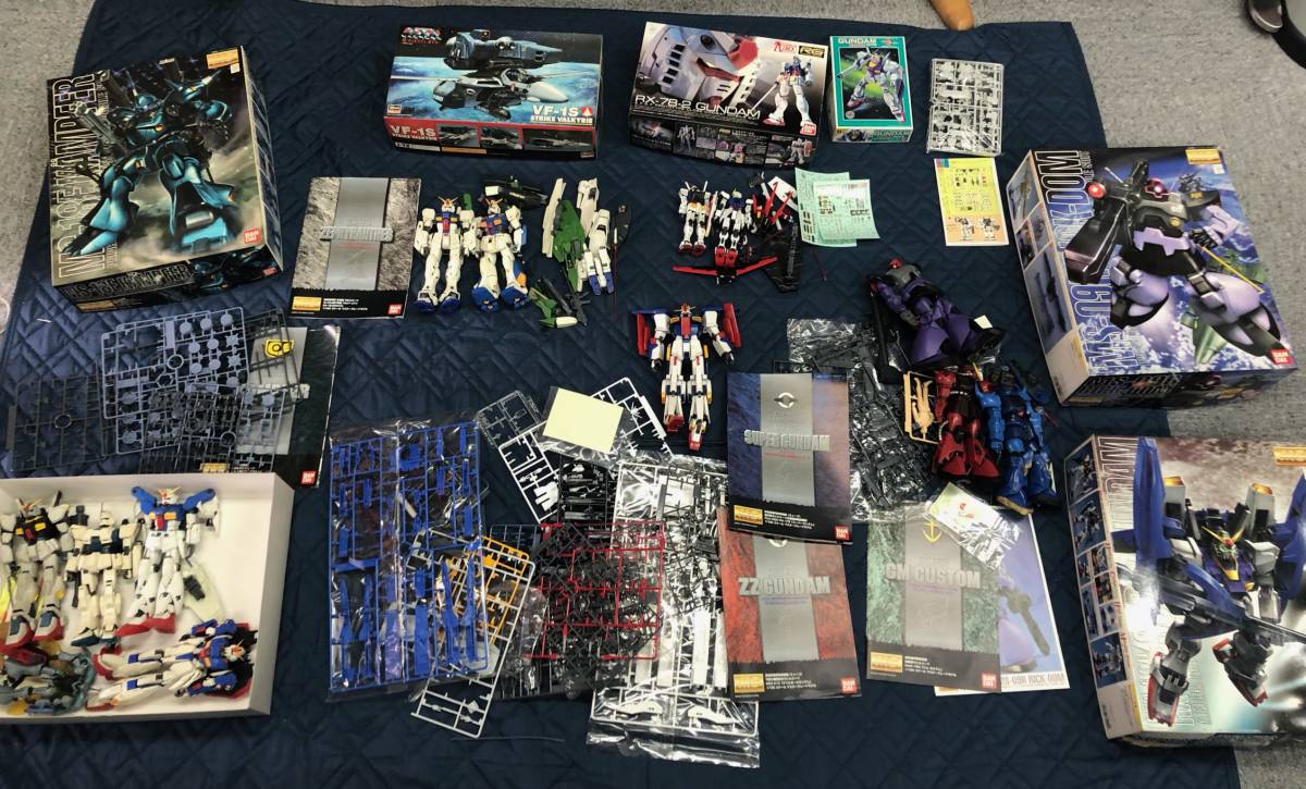プラモデル 戦車 まとめて 大量 組立途中 完成品 まとめ売り BANDAI プラモデル ガンダム まとめて 大量 セット 組立途中 組立済 パーツ