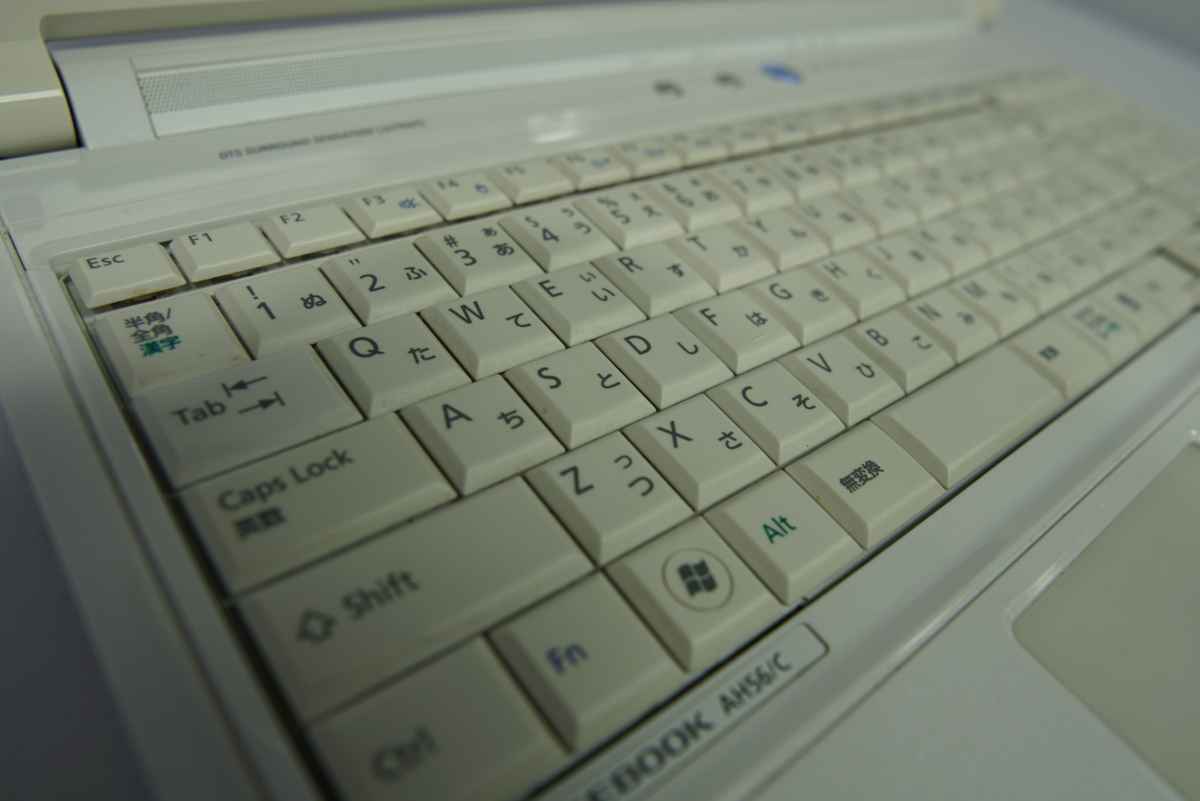 ○富士通_i5-2520M_高容量 750GB HDD_4Gメモリー_Fujitsu Lifebook 
