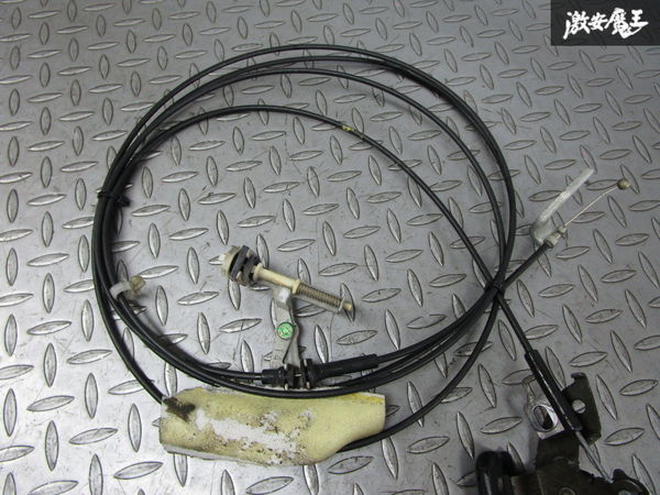 日産純正 BNR32 R32 スカイライン GTR GT-R トランク フューエルリッド 