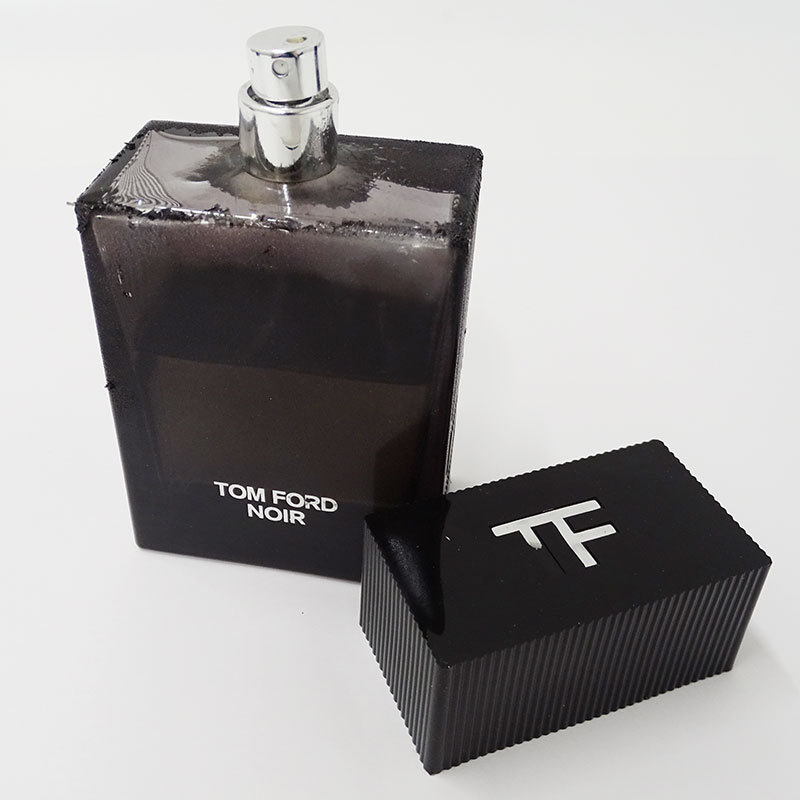 1円 トムフォード Tom Ford ノワール Noir 100ml 香水 化粧品 メンズ 男性 V 男性用 売買されたオークション情報 Yahooの商品情報をアーカイブ公開 オークファン Aucfan Com