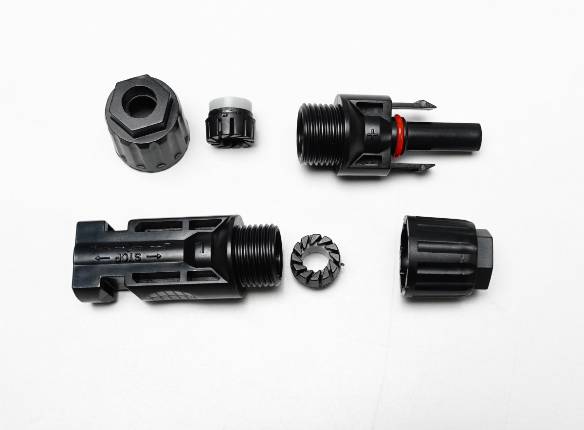 ソーラーパネル 接続ケーブル用 MC4 型 コネクター 200組セット