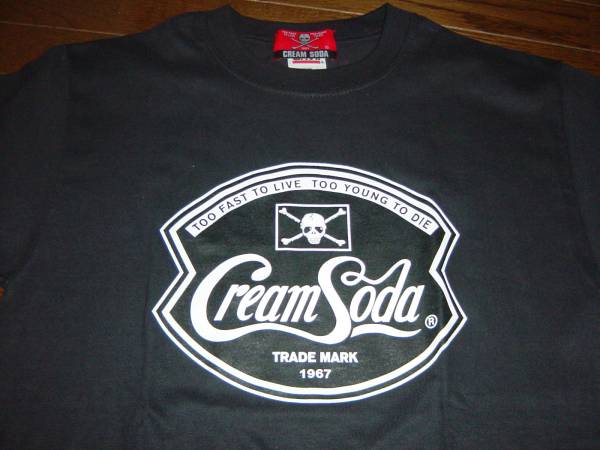 未使用クリームソーダ35ｔｈ Tシャツ