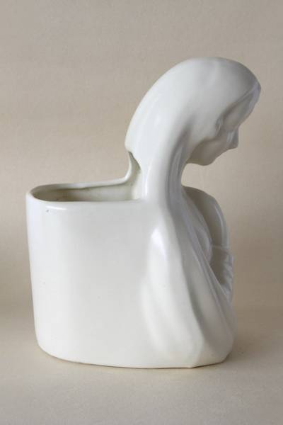 アンティーク陶器製聖母マリア像花瓶 磁器キリスト教ロザリオ 缶 売買されたオークション情報 Yahooの商品情報をアーカイブ公開 オークファン Aucfan Com