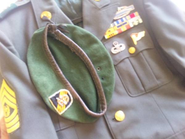 最落無し ベトナム戦争グリーンベレー制服及びベレー帽 制服 売買されたオークション情報 Yahooの商品情報をアーカイブ公開 オークファン Aucfan Com