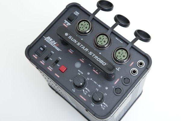 サンスターストロボ Dx 24ii 2400wジェネのみ スタジオ用 売買されたオークション情報 Yahooの商品情報をアーカイブ公開 オークファン Aucfan Com