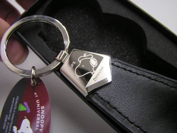 非売品 ニッセイ スヌーピーキーホルダー付靴べら本革 スヌーピー 売買されたオークション情報 Yahooの商品情報をアーカイブ公開 オークファン Aucfan Com