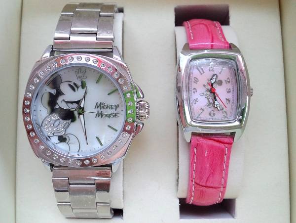 クラシックディズニー 限定 ペア腕時計 Nack5紹介品 ミッキーマウス 売買されたオークション情報 Yahooの商品情報をアーカイブ公開 オークファン Aucfan Com