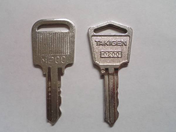 タキゲン0互換 Takigen M0 電気盤用 複数有 1 1 鍵 売買されたオークション情報 Yahooの商品情報をアーカイブ公開 オークファン Aucfan Com