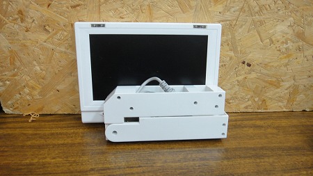 S194 Wii Wii用ミニモニター Miro Traveler アクセサリ 周辺機器 売買されたオークション情報 Yahooの商品情報をアーカイブ公開 オークファン Aucfan Com