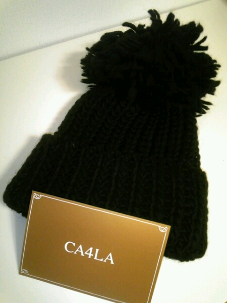 赤西仁 梨花着用 Ca4la ボンボンニット帽 黒 カシラ帽子 男性用 売買されたオークション情報 Yahooの商品情報をアーカイブ公開 オークファン Aucfan Com