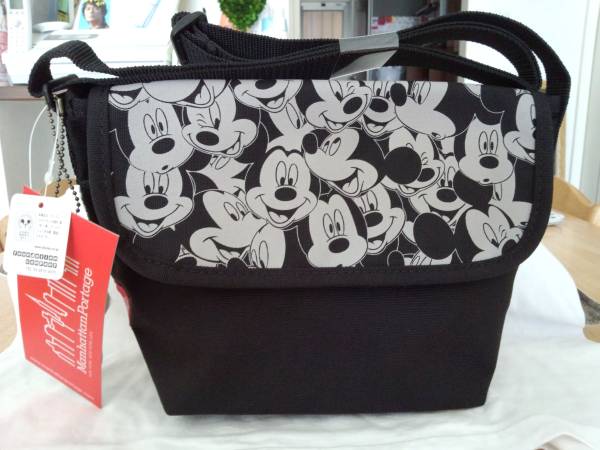 正規 マンハッタンポーテージ ミッキーマウス 灰ｘ黒 Xs メッセンジャーバッグ 売買されたオークション情報 Yahooの商品情報をアーカイブ公開 オークファン Aucfan Com