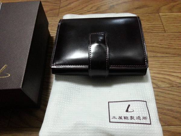 土屋鞄製造所 コードバンマスターパース 二つ折り財布 小銭入れあり 売買されたオークション情報 Yahooの商品情報をアーカイブ公開 オークファン Aucfan Com