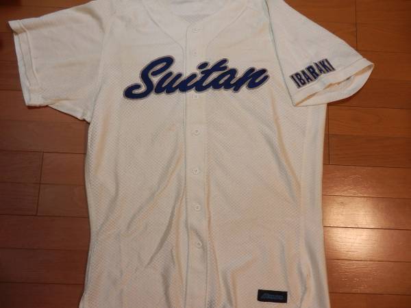 １円から 水戸短大附属高校野球部ユニフォーム 甲子園 実使用 サイン入り 売買されたオークション情報 Yahooの商品情報をアーカイブ公開 オークファン Aucfan Com