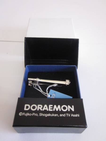 ドラえもん Doraemon 銀仕上 スモールライト タイピン 箱付 その他 売買されたオークション情報 Yahooの商品情報をアーカイブ公開 オークファン Aucfan Com
