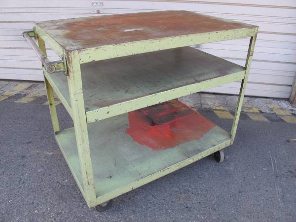 Sakae サカエ 作業台 キャスター付工具棚 Diy 工房 自作 作業台 売買されたオークション情報 Yahooの商品情報をアーカイブ公開 オークファン Aucfan Com