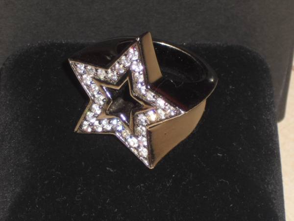 Legendaリングsv925 バンクローバー マジカルデザイン キムタク 18号 売買されたオークション情報 Yahooの商品情報をアーカイブ公開 オークファン Aucfan Com