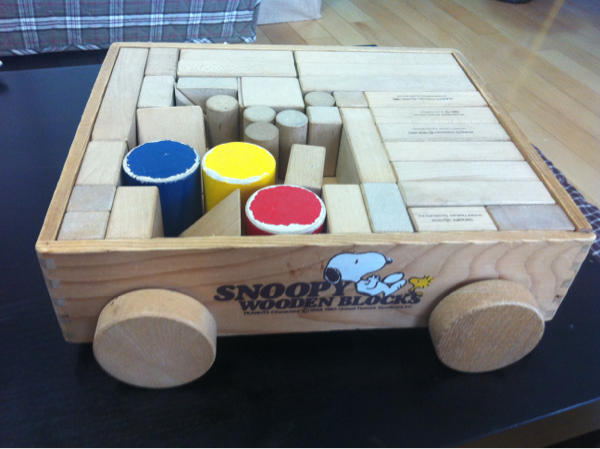 スヌーピーの台車付き積み木セット Snoopy 積木 売買されたオークション情報 Yahooの商品情報をアーカイブ公開 オークファン Aucfan Com