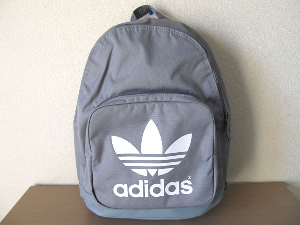 アディダスオリジナルス13 リュック バックパック グレー リュックサック デイパック 売買されたオークション情報 Yahooの商品情報をアーカイブ公開 オークファン Aucfan Com