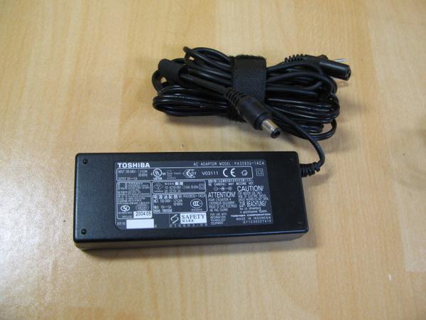 0315 Pc Vya E 5 Vy21a E 5用adp80互換acアダプター15v 5a 15インチ 売買されたオークション情報 Yahooの商品情報をアーカイブ公開 オークファン Aucfan Com