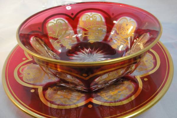 Baccarat バカラ エンパイア フィンガーボール 赤金 工芸ガラス 売買されたオークション情報 Yahooの商品情報をアーカイブ公開 オークファン Aucfan Com