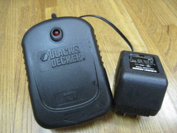 ブラックアンドデッカー充電器 Cdc10e パーツ 売買されたオークション情報 Yahooの商品情報をアーカイブ公開 オークファン Aucfan Com