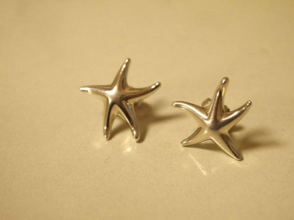ティファニー スターフィッシュ ピアス シルバー 星 ヒトデ ピアス 売買されたオークション情報 Yahooの商品情報をアーカイブ公開 オークファン Aucfan Com