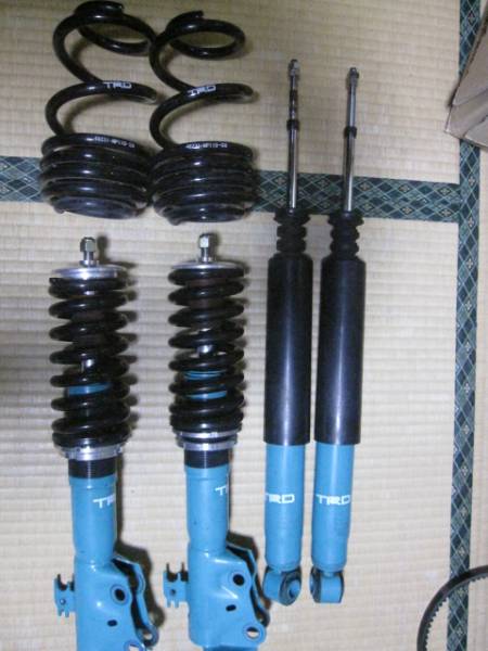 Trd車高調 ビッツrs Ncp13 Scp10 Ncp10 サスペンションキット 一式 売買されたオークション情報 Yahooの商品情報をアーカイブ公開 オークファン Aucfan Com