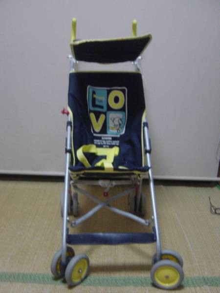 スヌーピー 簡単b型ベビーカー B型ベビーカー 売買されたオークション情報 Yahooの商品情報をアーカイブ公開 オークファン Aucfan Com