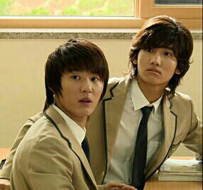 東方神起 秘蔵ドラマdvd 地球 恋愛中 日本語字幕付 その他 売買されたオークション情報 Yahooの商品情報をアーカイブ公開 オークファン Aucfan Com