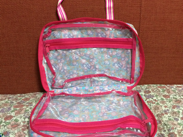 Fafa シャンプーバッグ おむつポーチ その他 売買されたオークション情報 Yahooの商品情報をアーカイブ公開 オークファン Aucfan Com