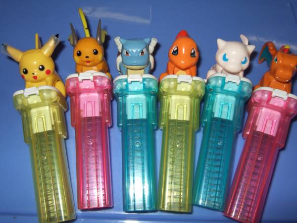 昔のポケモンお菓子のホルダーとおまけのフリーザー ポケットモンスター 売買されたオークション情報 Yahooの商品情報をアーカイブ公開 オークファン Aucfan Com