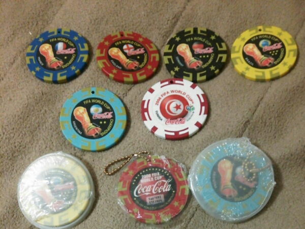 ワールドカップ ビクトリーチップ コカコーラ 年代物 レア コカ コーラ 売買されたオークション情報 Yahooの商品情報をアーカイブ公開 オークファン Aucfan Com