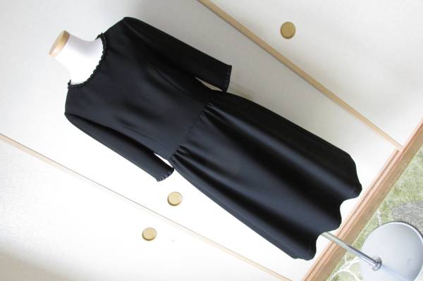 アクション 反響する 少なくとも ウンガロ 喪服 Casagranaio Com