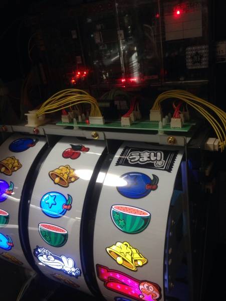 パチスロ エマ うまい棒 レア台 パチスロ実機 売買されたオークション情報 Yahooの商品情報をアーカイブ公開 オークファン Aucfan Com