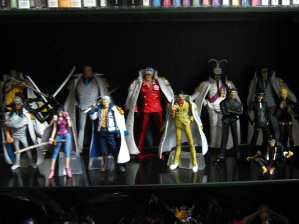 ワンピース身長差再現フィギュア処分 七武海 一味 海軍 改造et One Piece 売買されたオークション情報 Yahooの商品情報をアーカイブ公開 オークファン Aucfan Com