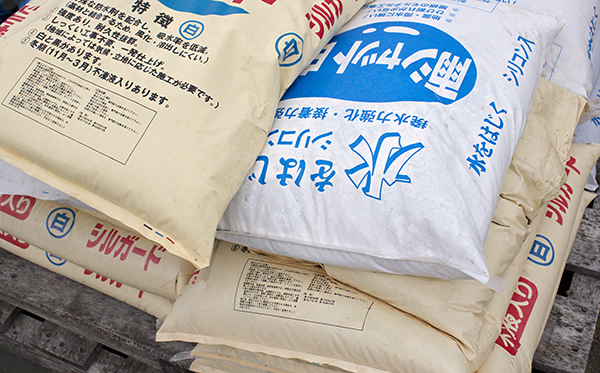 漆喰 シルガード 雨シャット 屋根 壁 瓦 塗り 外装材料一般 売買されたオークション情報 Yahooの商品情報をアーカイブ公開 オークファン Aucfan Com