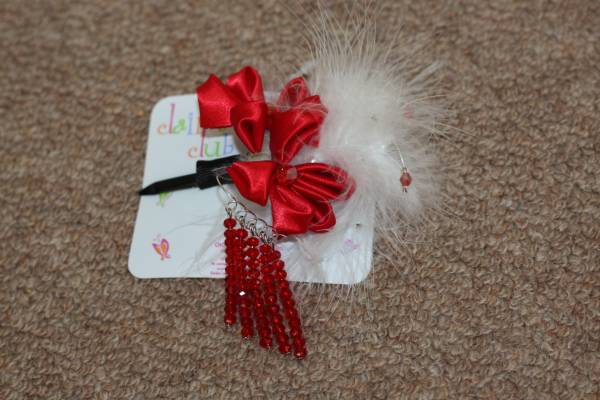 クレアーズ ヘアピン 髪飾り ビーズ 七五三 1290円 ヘアピン 売買されたオークション情報 Yahooの商品情報をアーカイブ公開 オークファン Aucfan Com