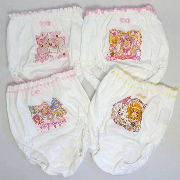 プリキュア ショーツ 130 ４枚 130 125 134cm 売買されたオークション情報 Yahooの商品情報をアーカイブ公開 オークファン Aucfan Com